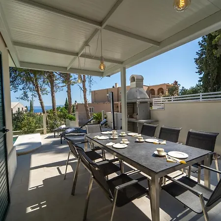 Villa Nina